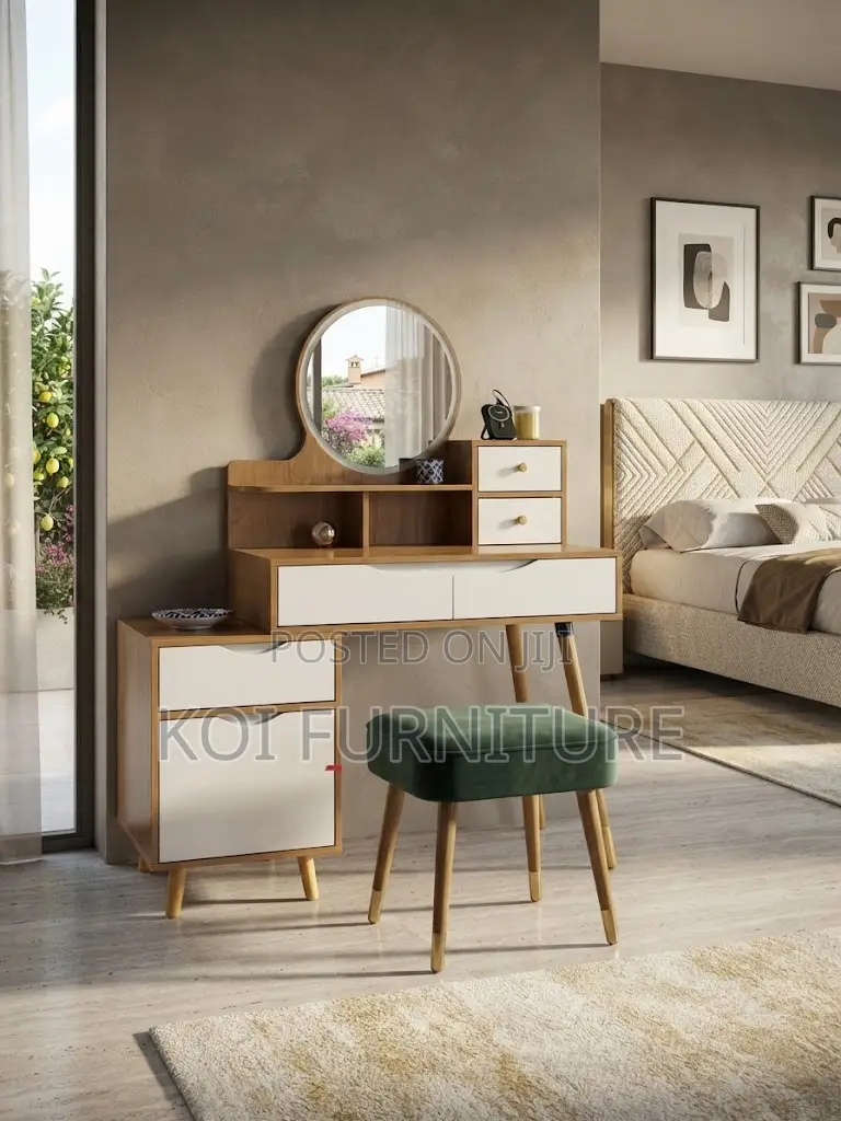 Dresers; Brown Dressing Vanity Set With Glowing Light