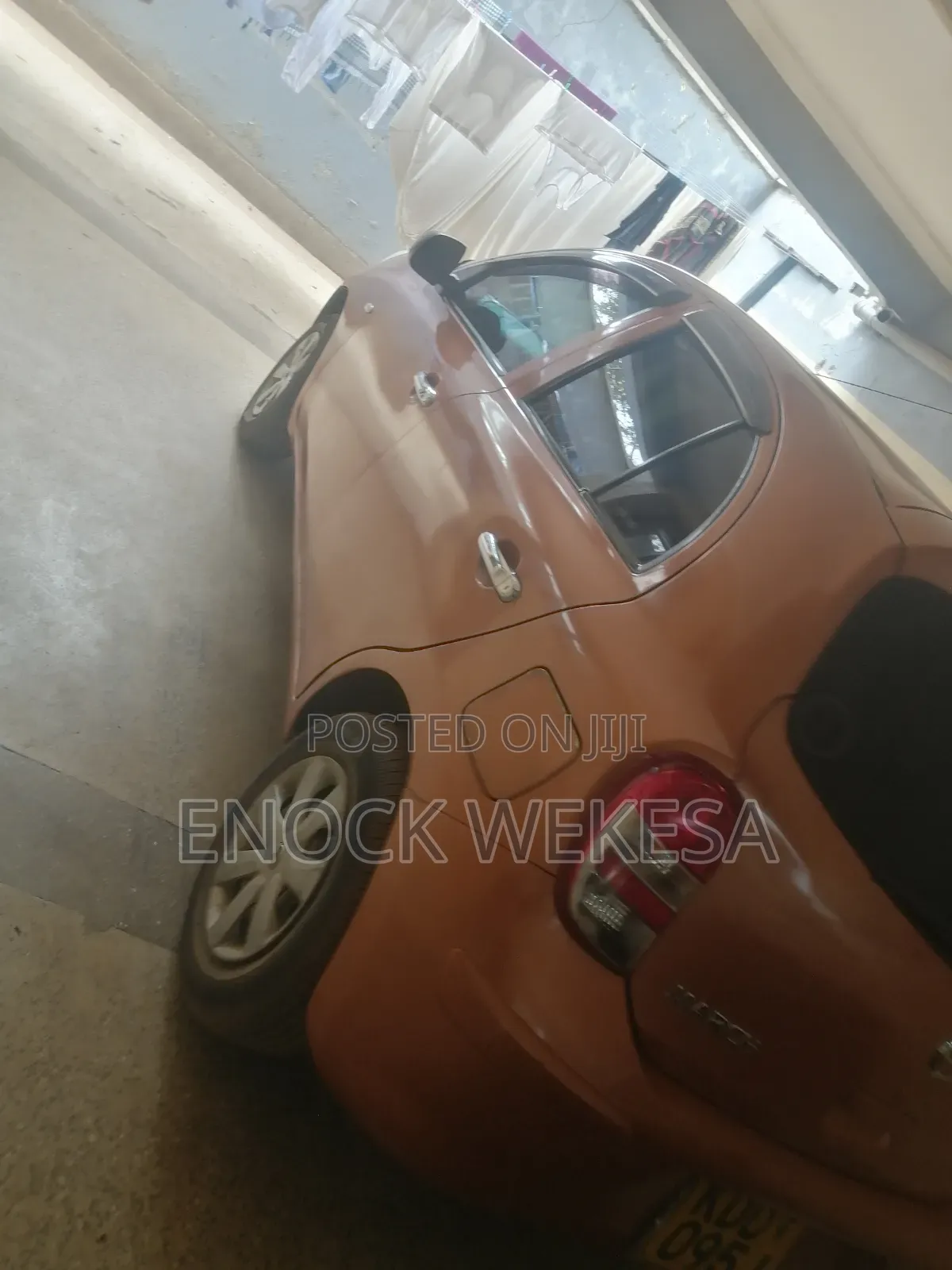 Nissan March 1.2 FWD 2013 Orange