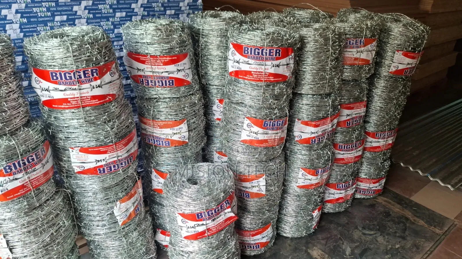 Barbed Wire 
610 Meters * 