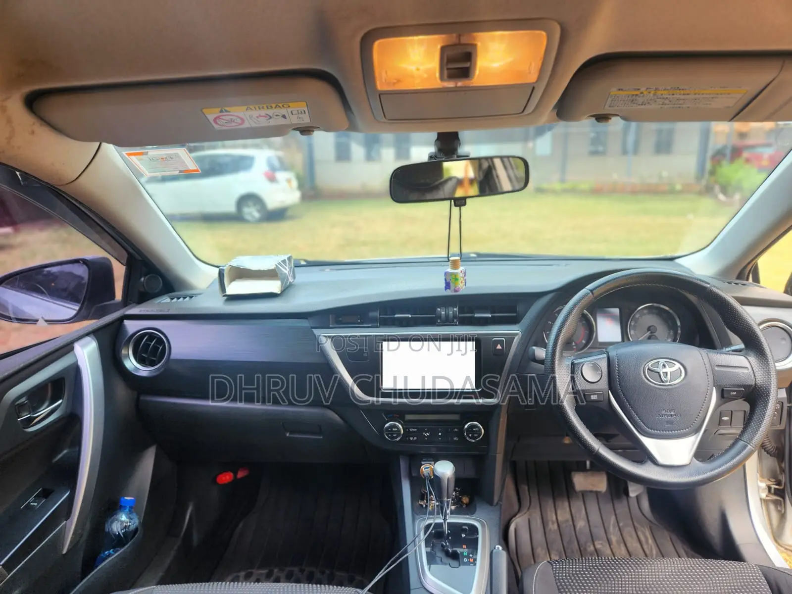 Toyota Auris 2013 Silver