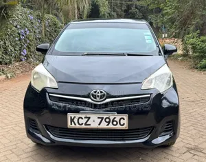 Toyota Ractis 2012 Black