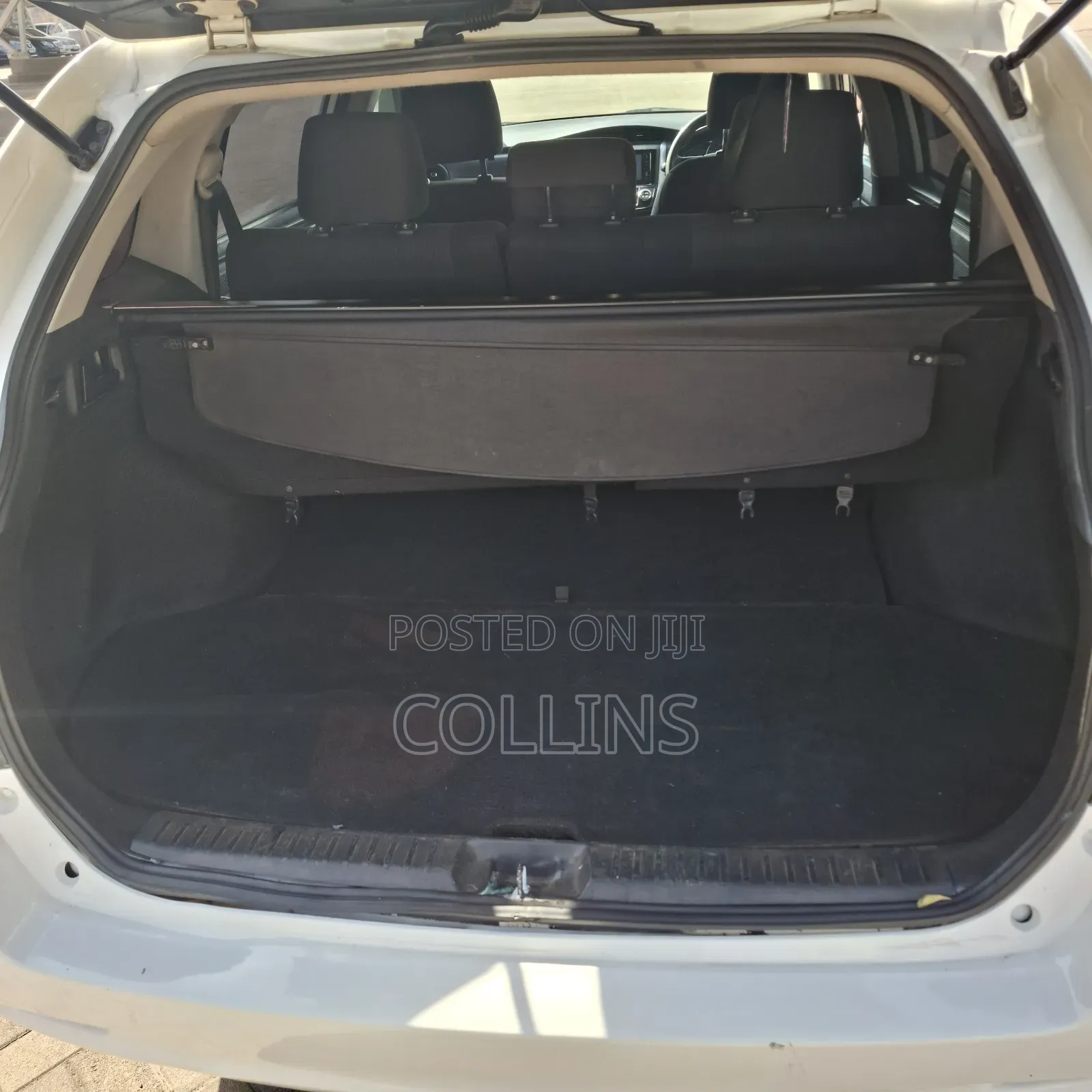 Toyota Corolla Fielder 1.5 Hybrid FWD 2014 White