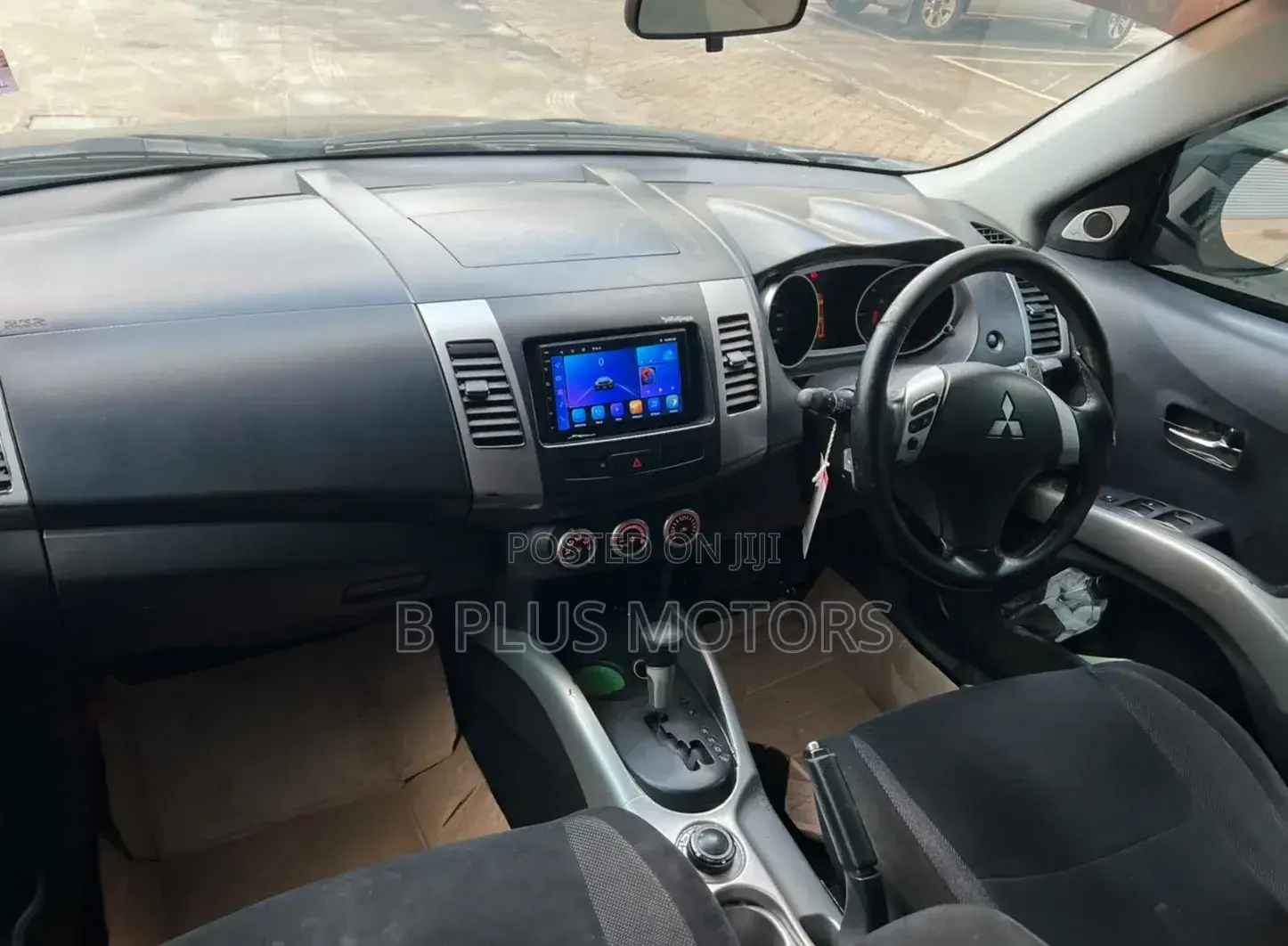 Mitsubishi Outlander 2.4 Automatic 2008 Black
