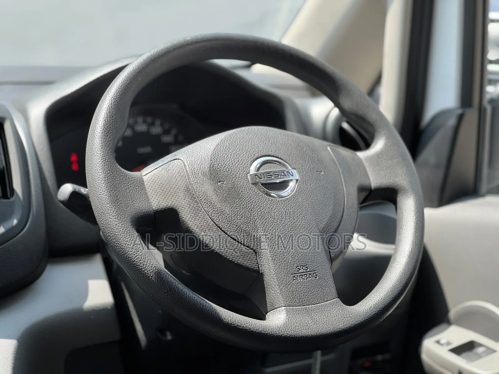 Nissan NV1500 2019 White