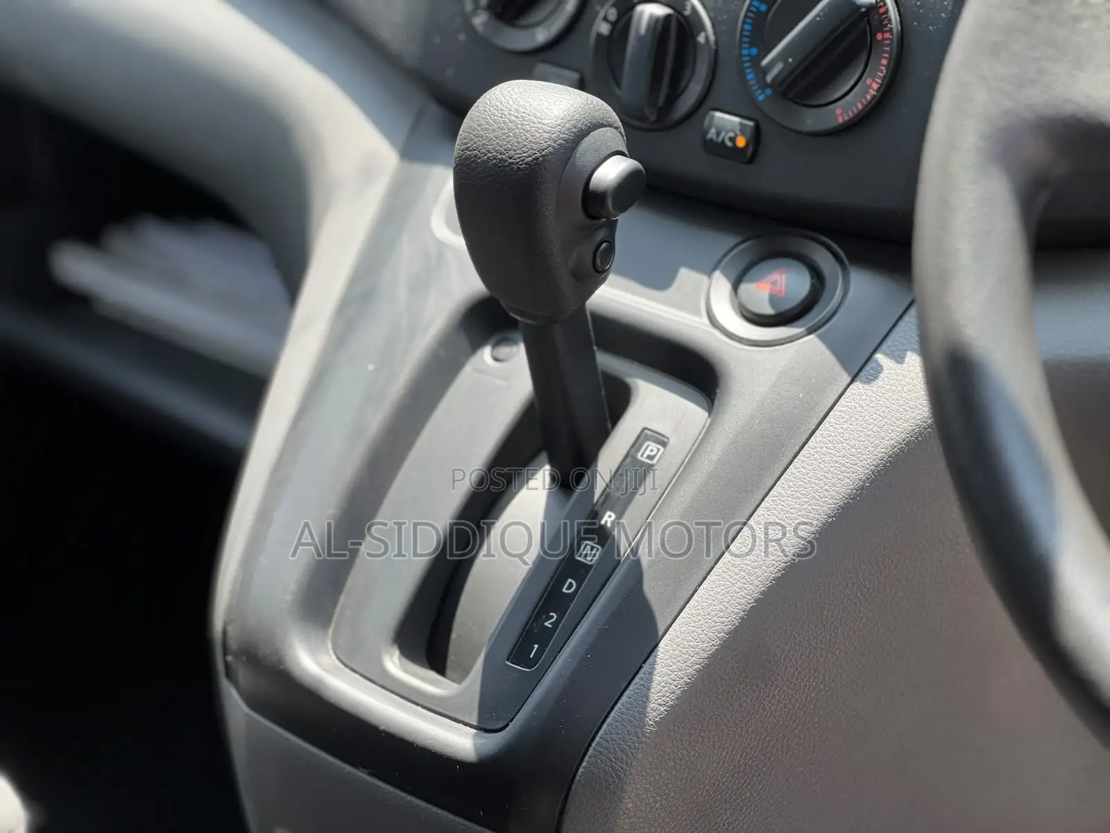 Nissan NV1500 2019 White