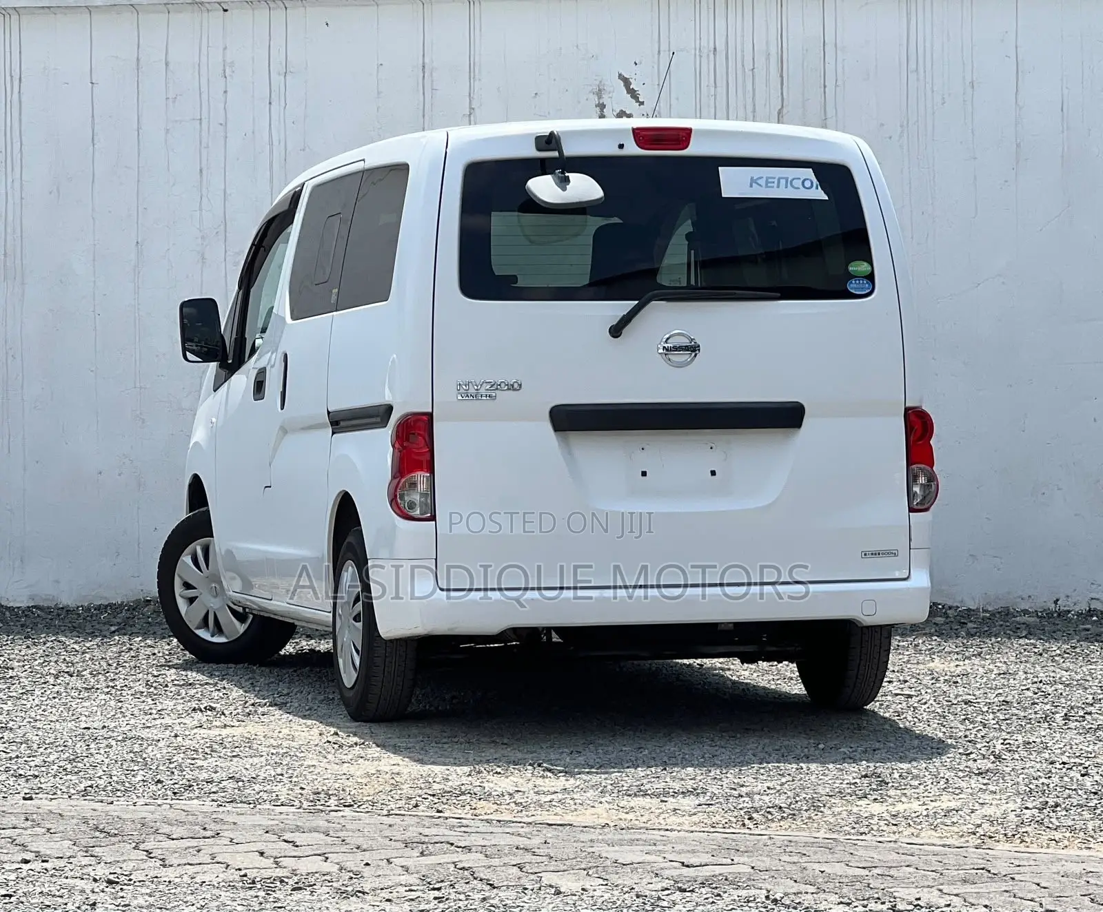 Nissan NV1500 2019 White