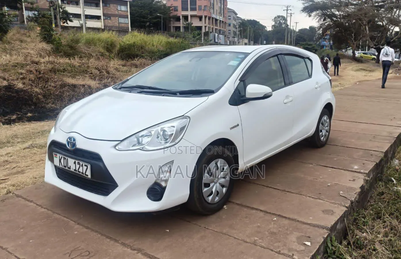 Toyota Aqua 2016 White