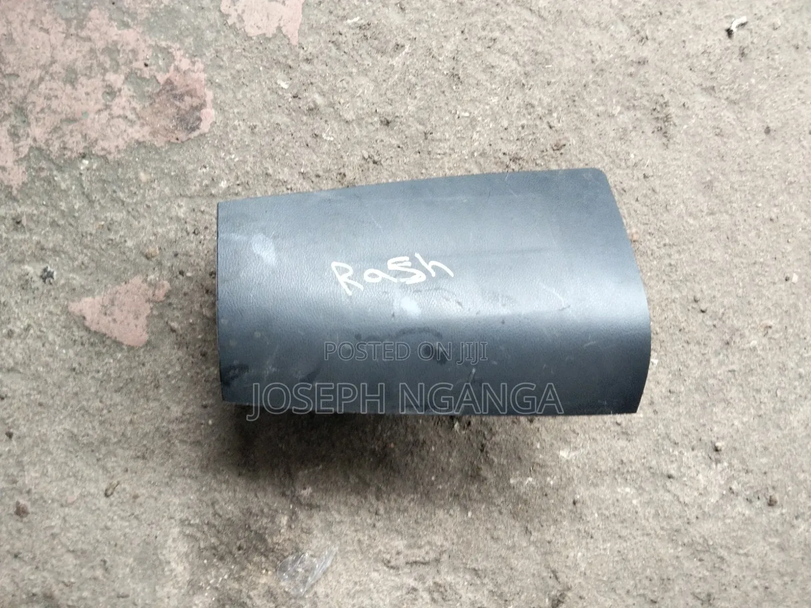 Toyota Rush Dashboard Airbag