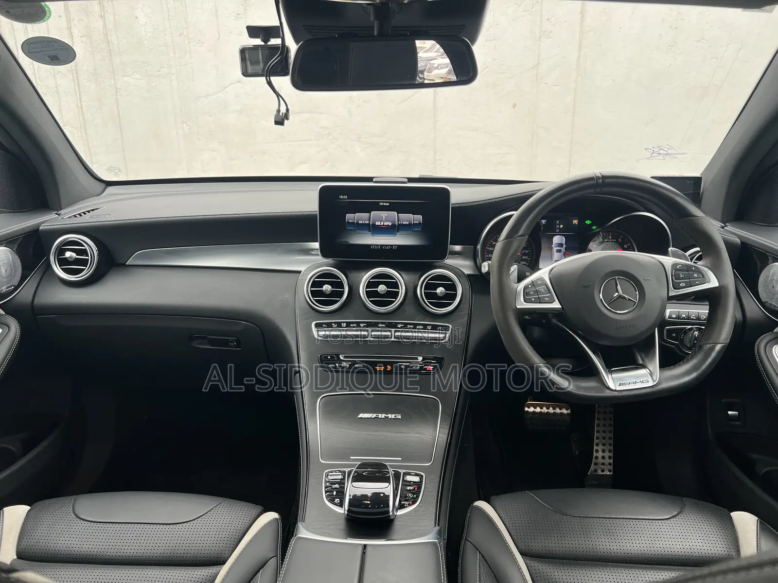 Mercedes-Benz GLC-Class 2019 Gray