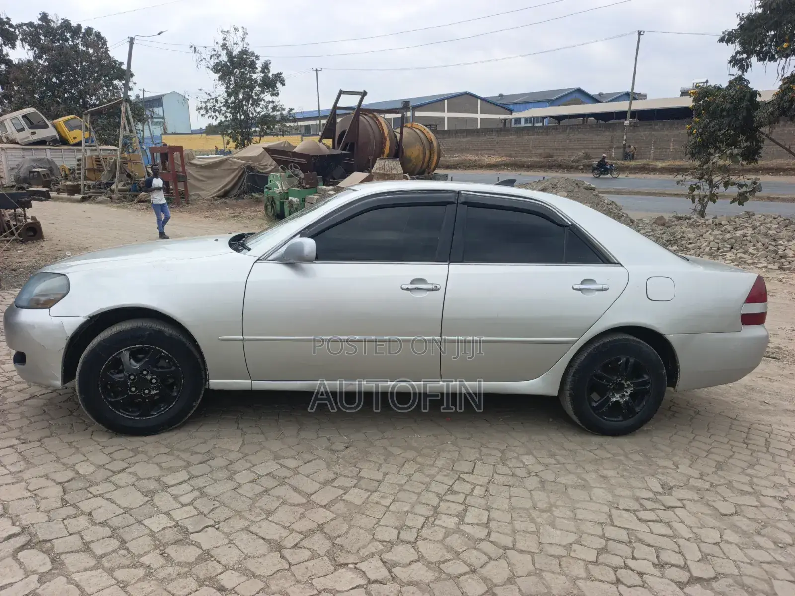 Toyota Mark II 2001 Beige