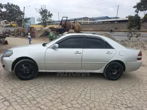 Toyota Mark II 2001 Beige