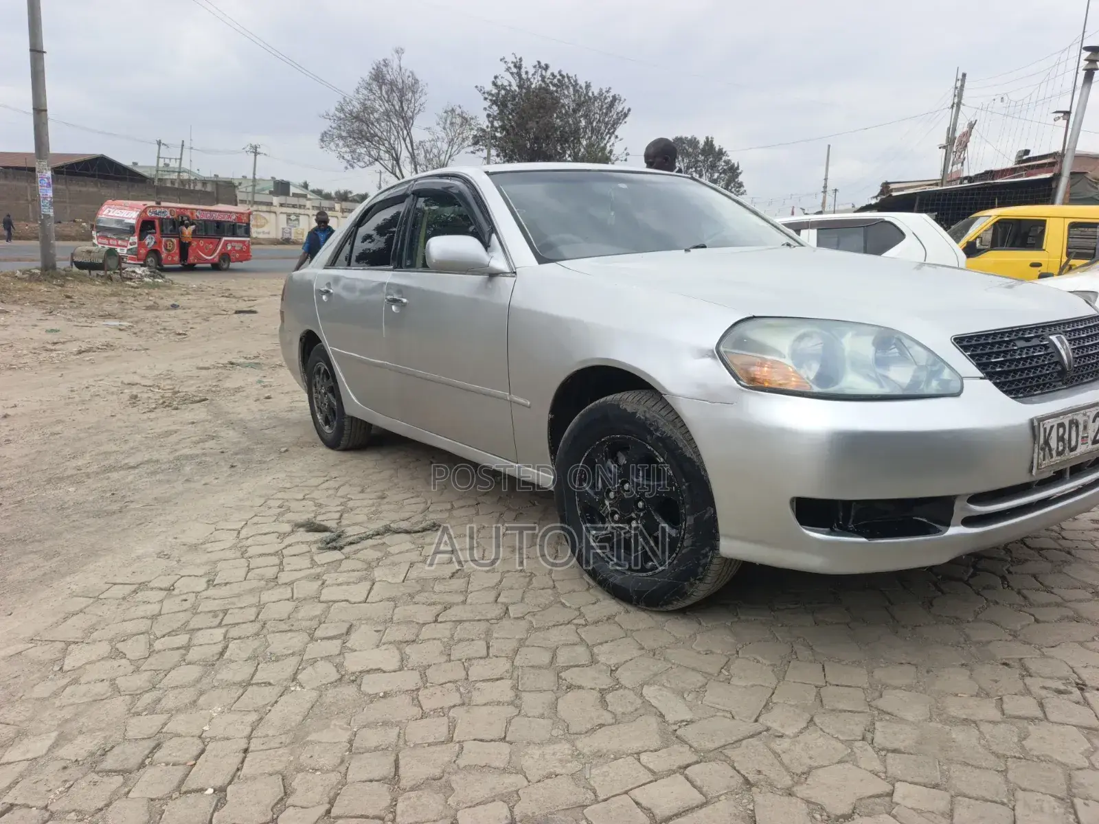Toyota Mark II 2001 Beige