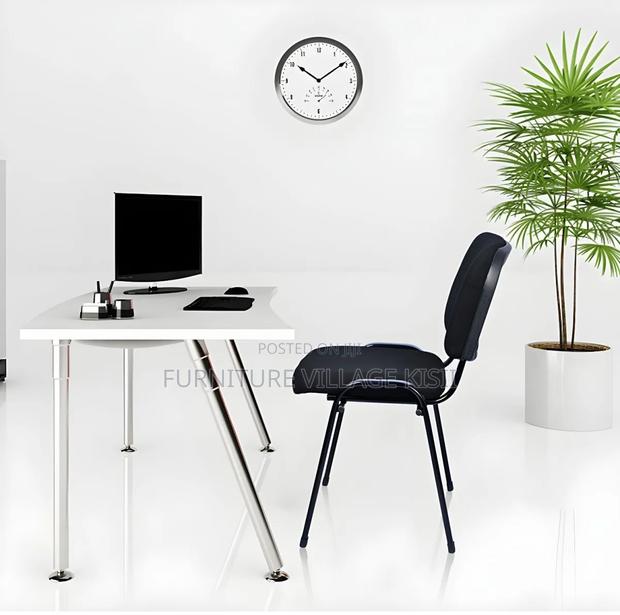 Office Chair; Black Stackable Fabric Visitors Seat - thumbnail 4