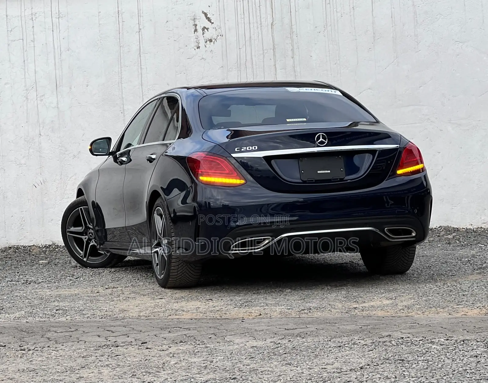 Mercedes-Benz C200 2019 Blue