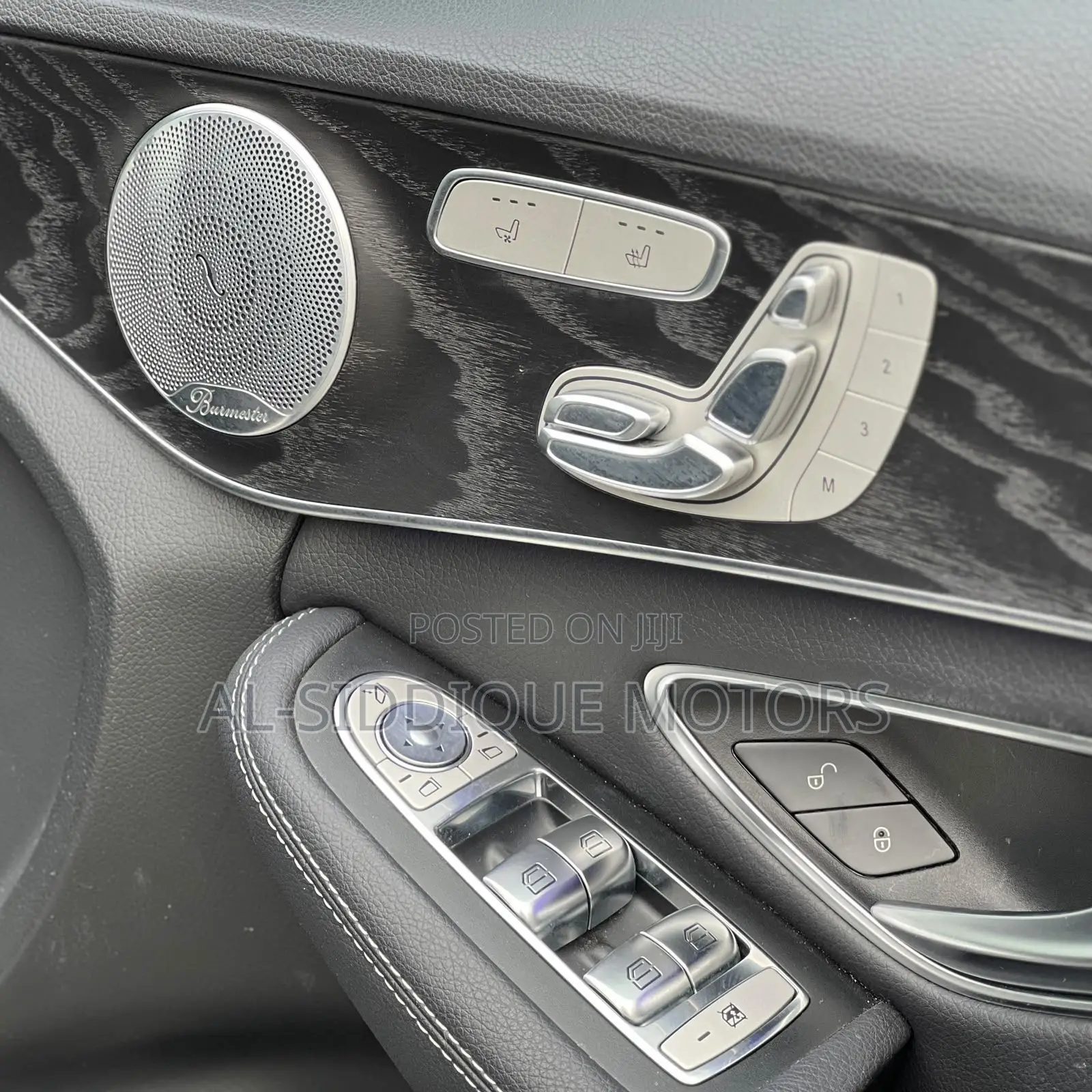 Mercedes-Benz C200 2019 Blue
