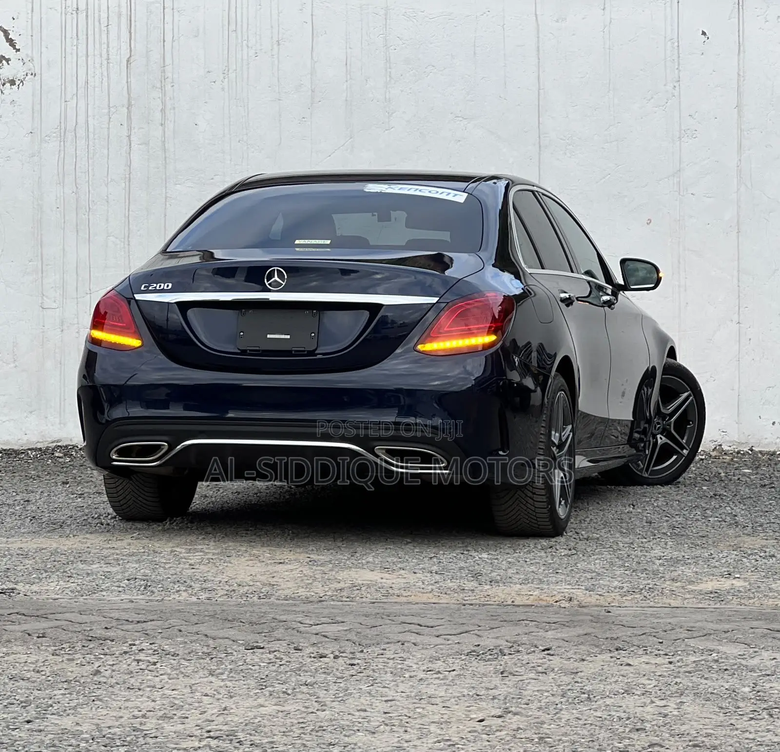 Mercedes-Benz C200 2019 Blue