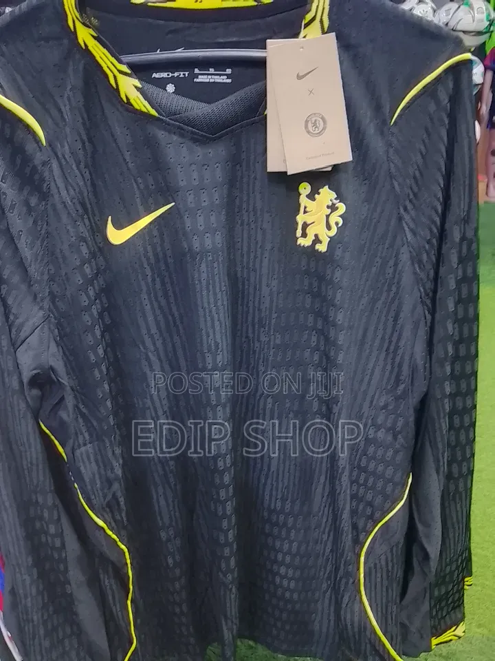 Chelsea Away Long Sleeved 2026/27 Season Jersey