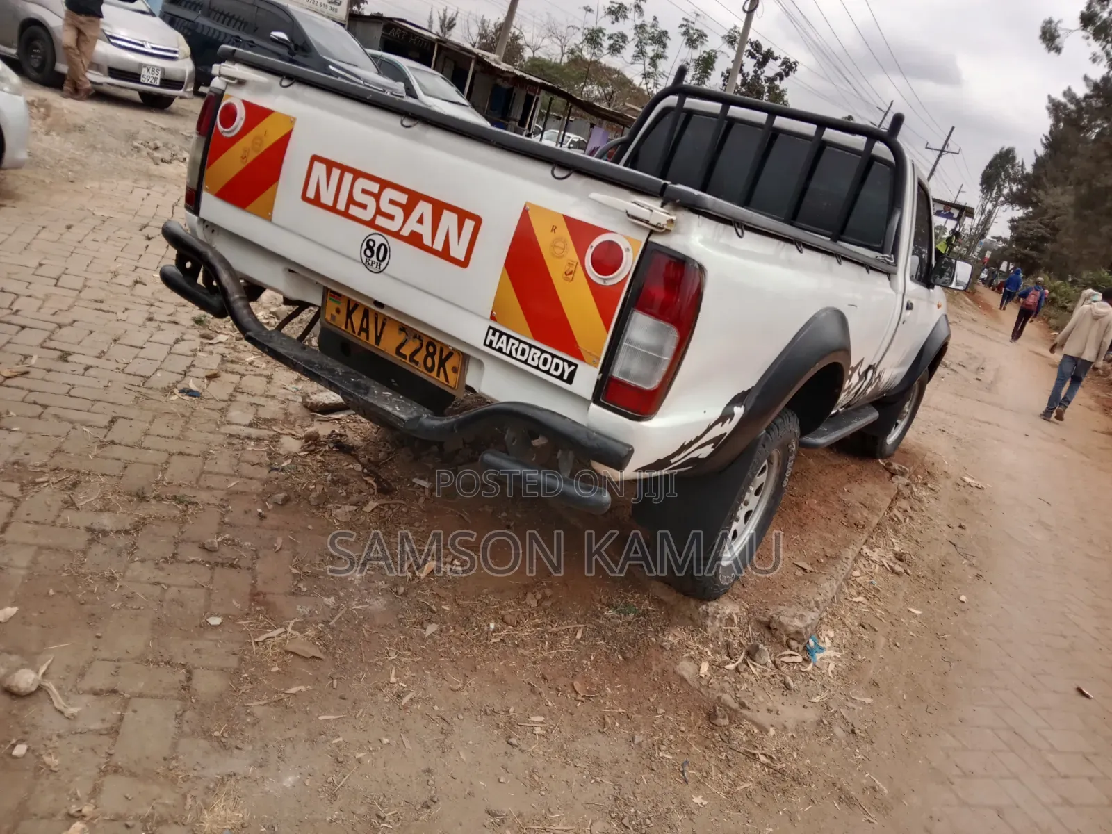 Nissan Hardbody 2000i 2006 White