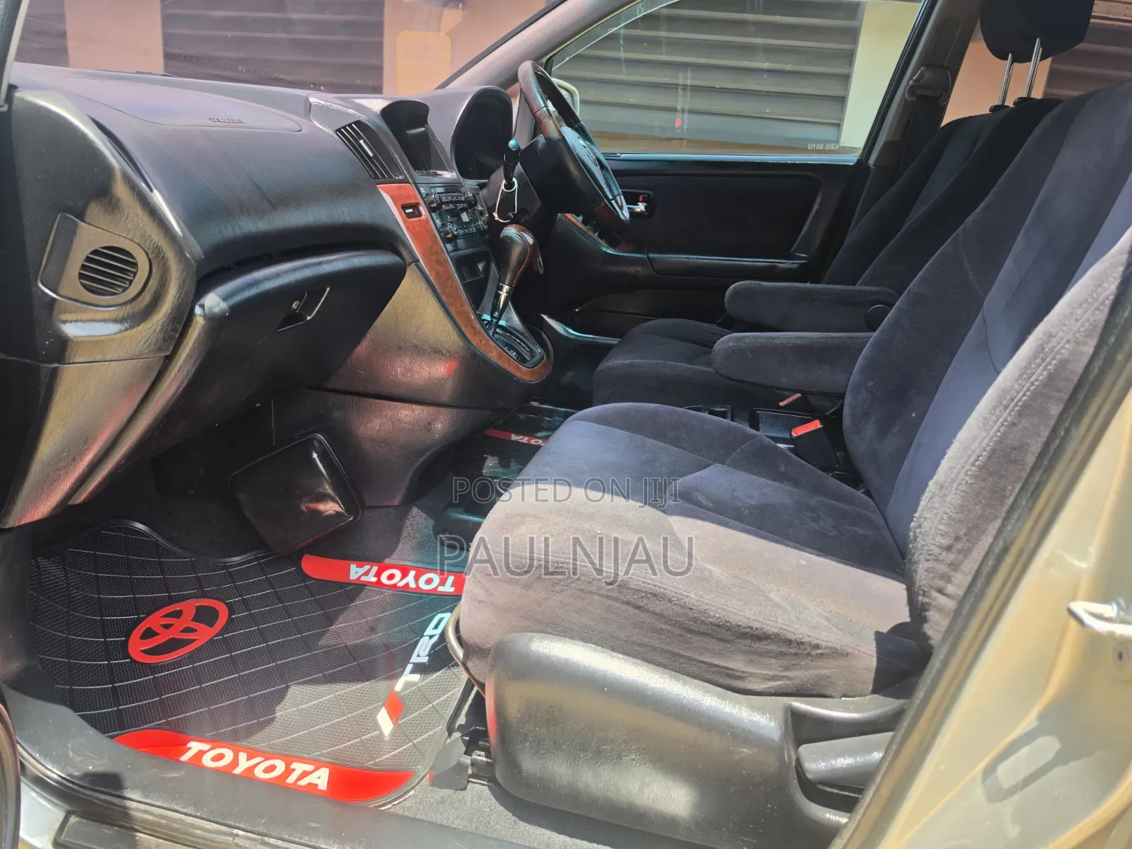 Nissan Serena 2016