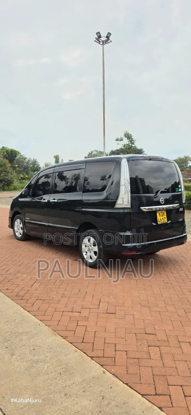 Nissan Serena 2016