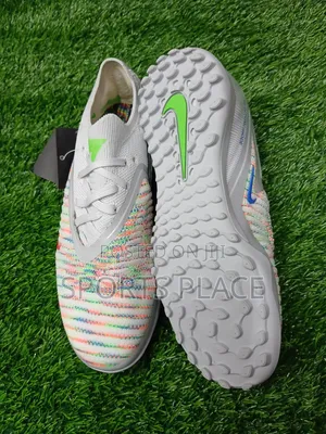 Phantom GX Kids Football Trainers Size#38