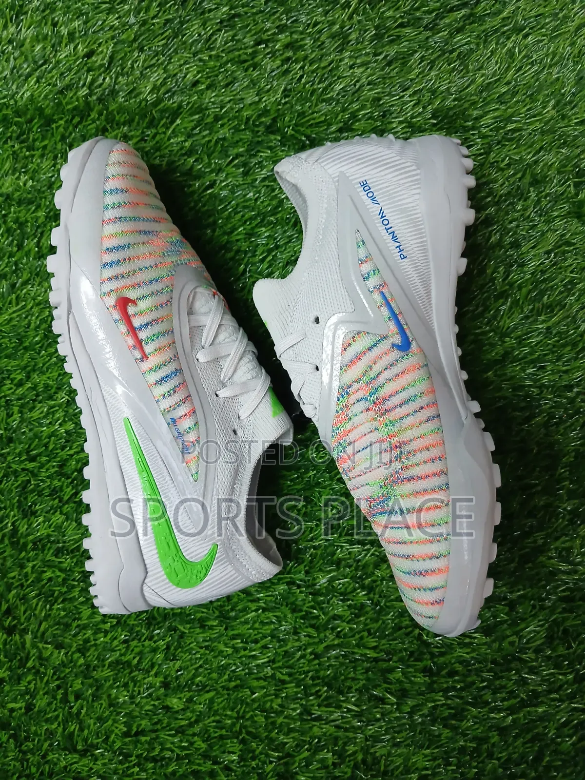 Phantom GX Kids Football Trainers Size#38