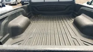 Isuzu D-MAX 2014 Silver