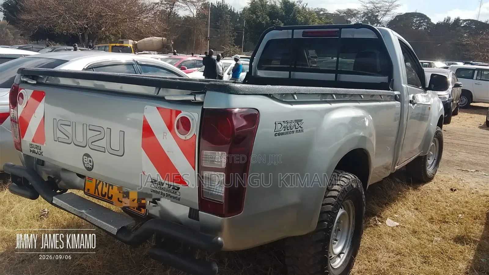 Isuzu D-MAX 2014 Silver