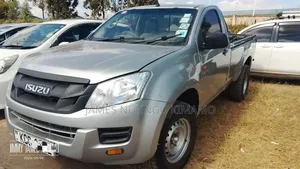 Isuzu D-MAX 2014 Silver