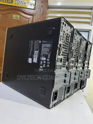 Desktop Computer HP EliteDesk 705 8GB AMD Ryzen 5 SSD 256GB