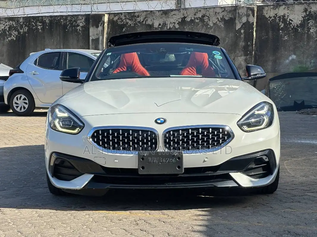 BMW Z4 2019 White