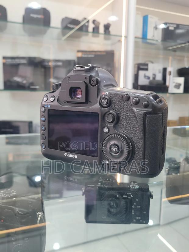 Canon Eos 5d Mark Iii - thumbnail 3