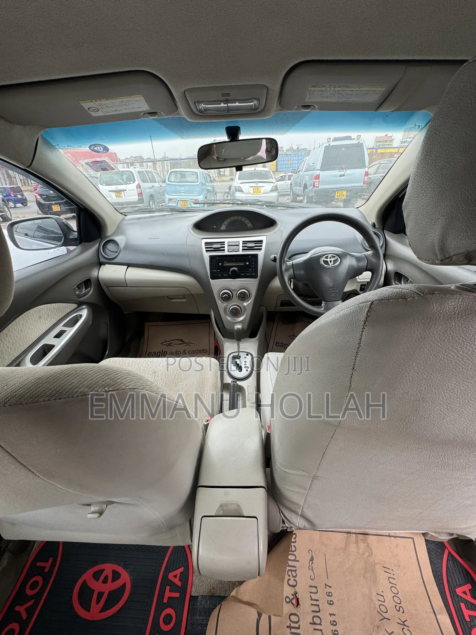 Toyota Belta 2011 Silver