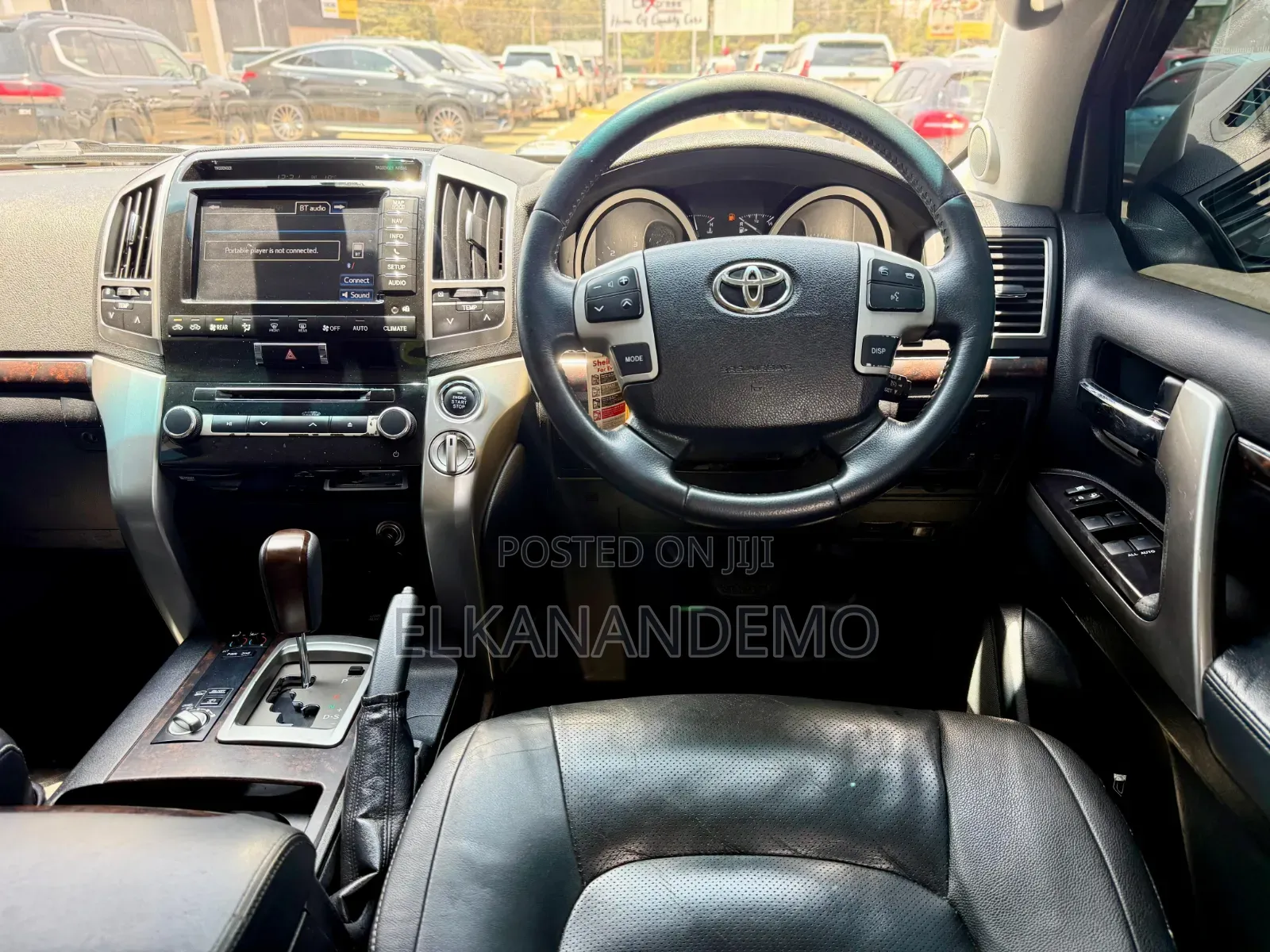 Toyota Land Cruiser 4.5 V8 GX-R 2015 Beige