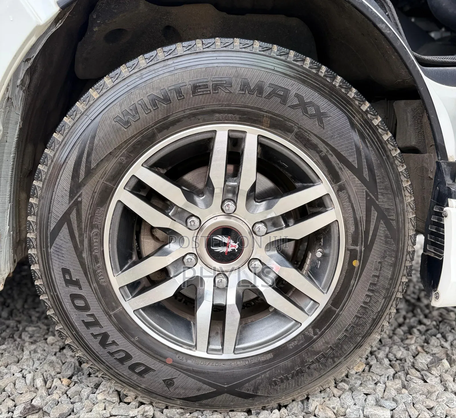 Toyota HiAce 2019 White