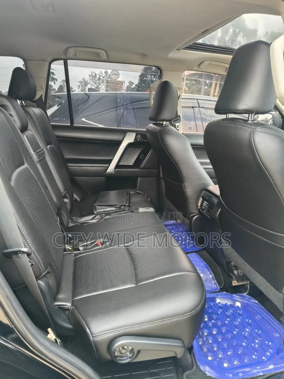 Toyota Land Cruiser Prado 2015 Black