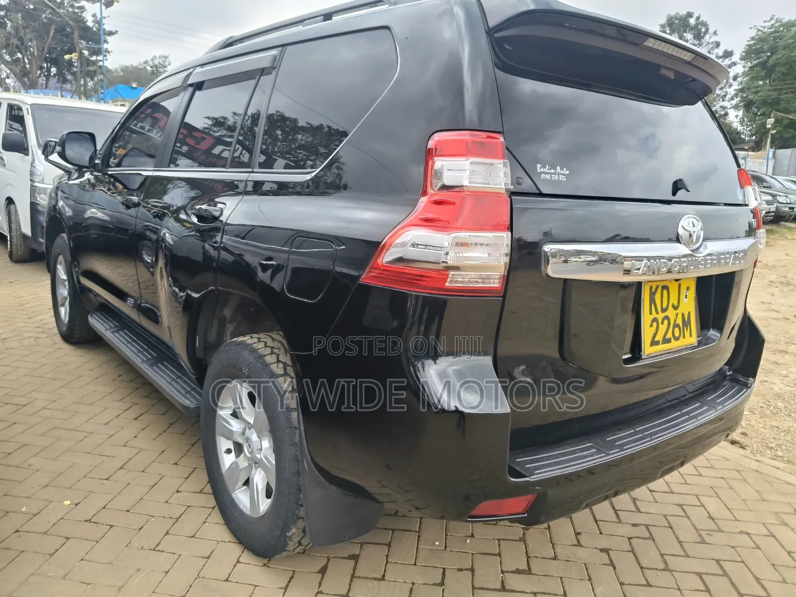 Toyota Land Cruiser Prado 2015 Black