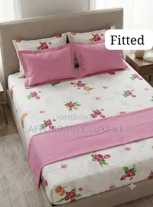 Fitted Bedsheet Set With Pillow Shams