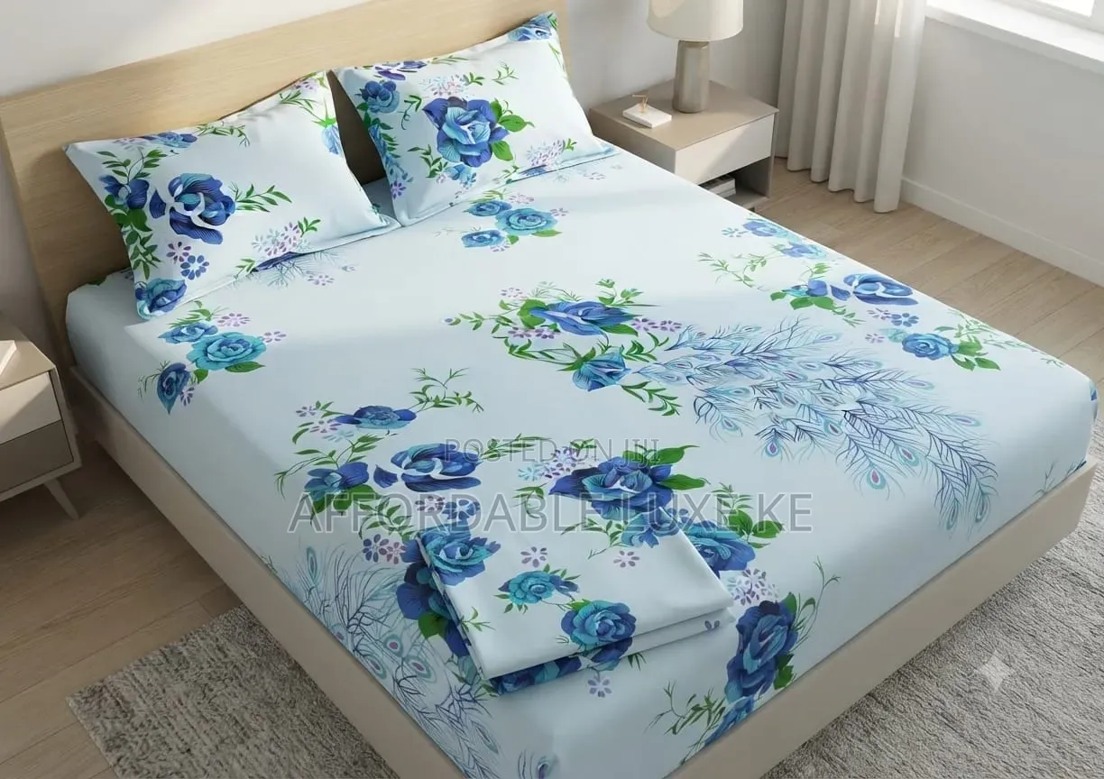 Fitted Bedsheet Set With Pillow Shams