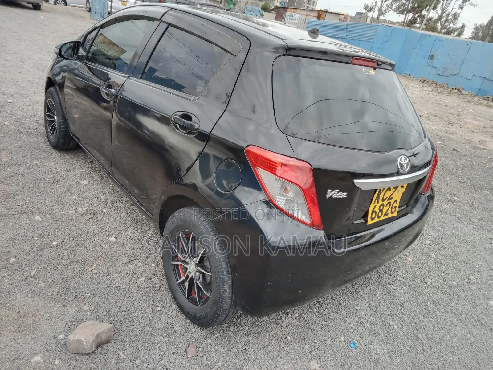 Toyota Vitz 2013 Black