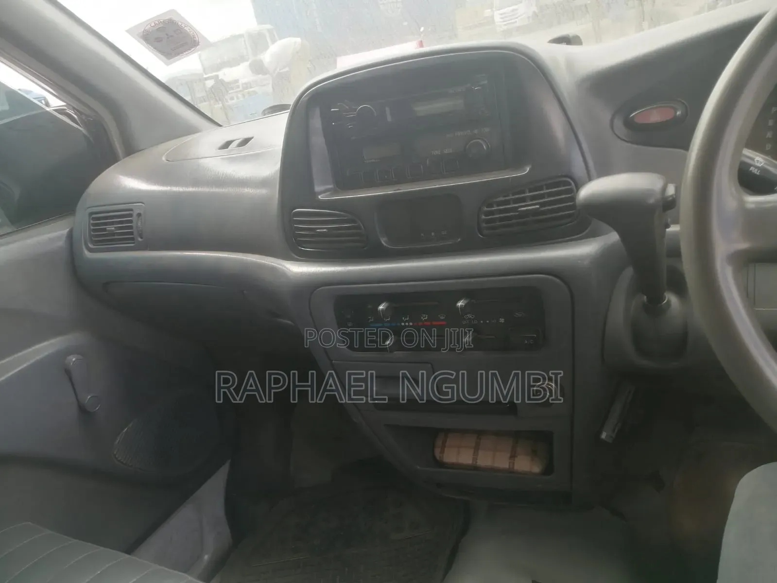 Toyota TownAce 2004 White