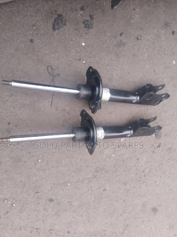 Ex Jpan Front Shock Absorbers for Mercedes B180 - main view