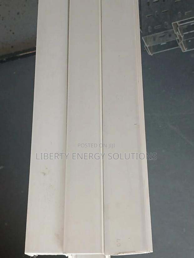 2×1 PVC Trunking - thumbnail 2