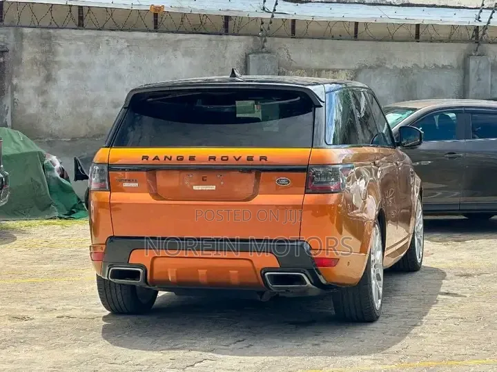 Land Rover Range Rover Sport 2019 Yellow