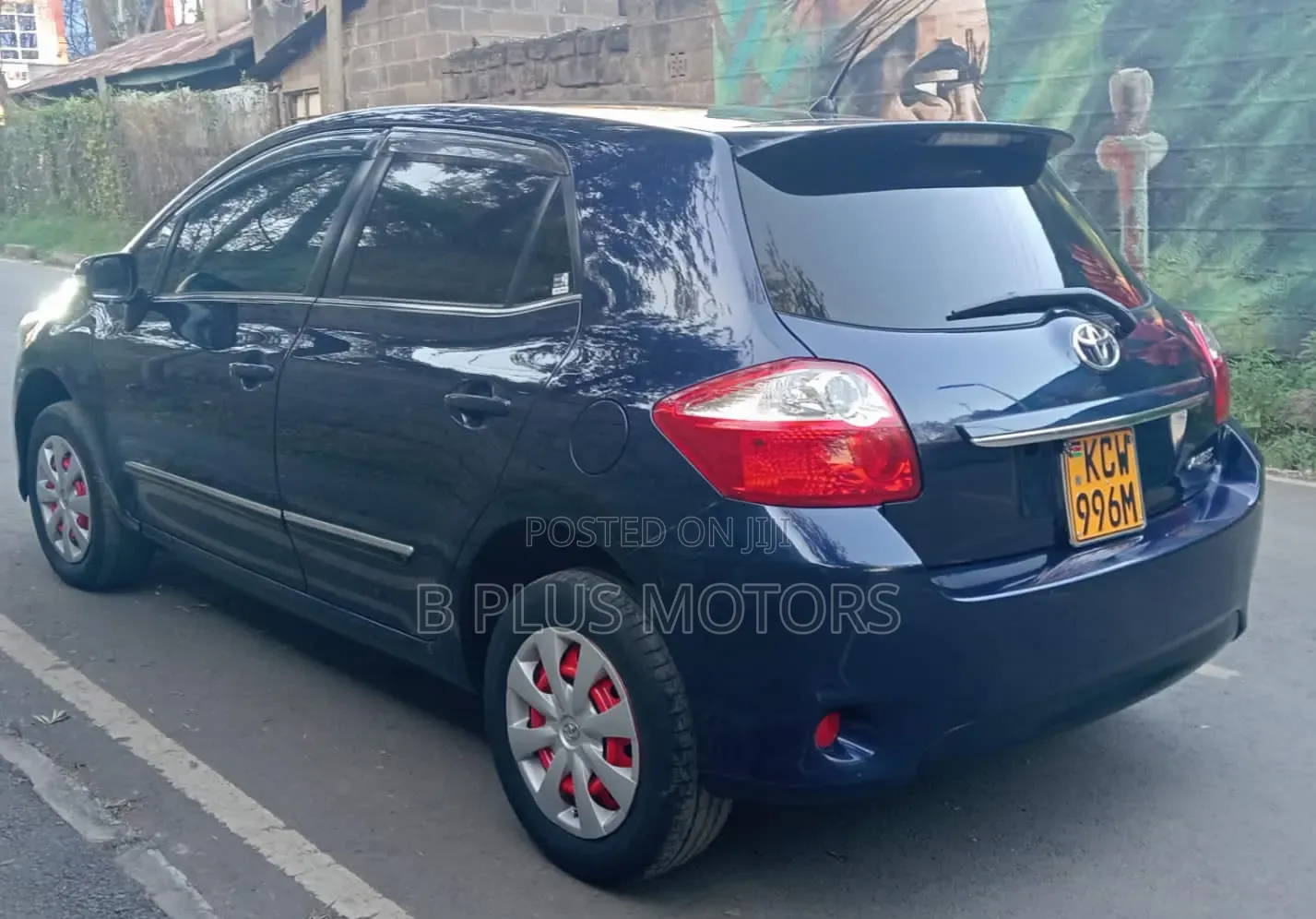 Toyota Auris 2012 Blue