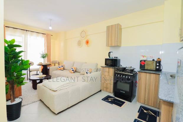 Cozy 1bdrm Available in Parklands - thumbnail 5