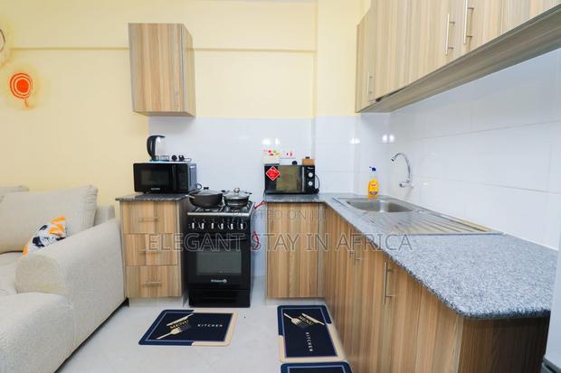 Cozy 1bdrm Available in Parklands - thumbnail 6