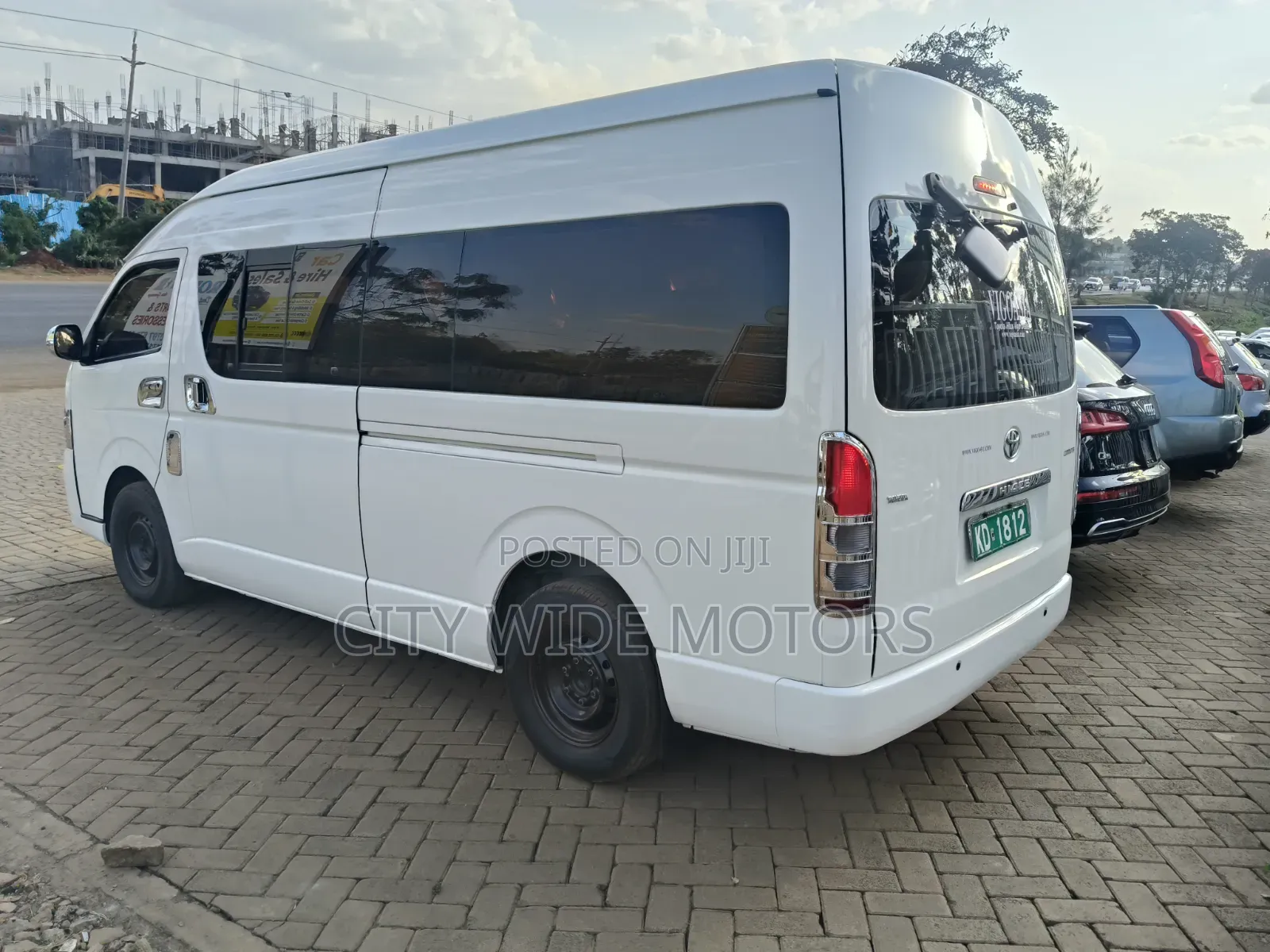 Toyota HiAce 2019 White