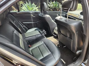 Mercedes-Benz E350 Base 4dr Sedan RWD (3.5L 6cyl 7A) 2014 Black