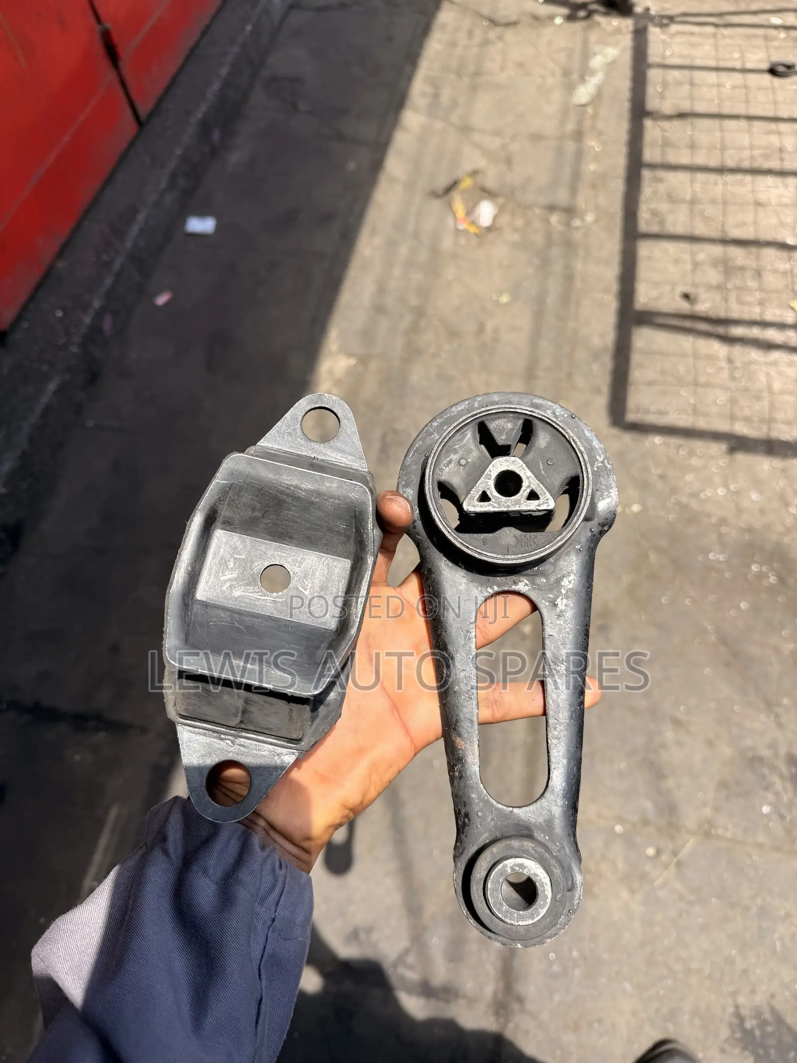 Nissan Note March Gearbox Mounts